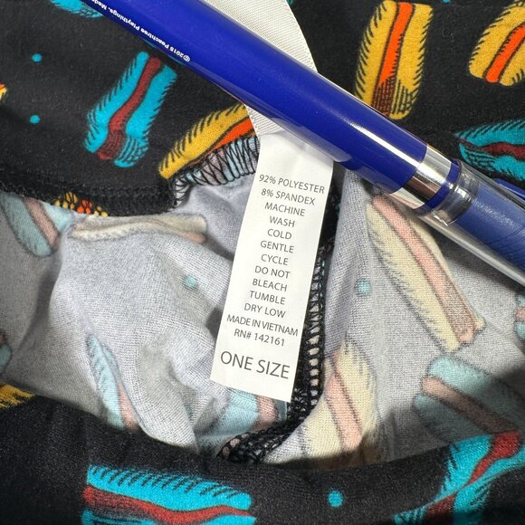 LuLaRoe Macaroon Black Blue Hot Dogs Sandwich Cookies Yellow Leggings One Size - Picture 4 of 6